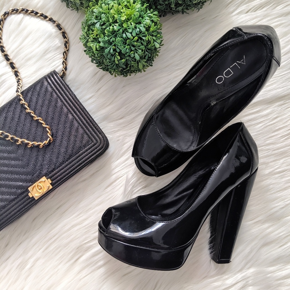 Black Peep Toe Platform Heels, Size 5